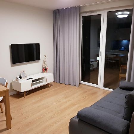 キェルツェApartament Jelen'Iowskaアパートメント エクステリア 写真