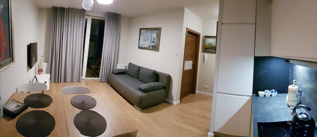 キェルツェApartament Jelen'Iowskaアパートメント エクステリア 写真